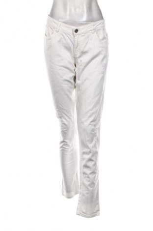 Damen Jeans Denim 1982, Größe XL, Farbe Weiß, Preis 14,82 €