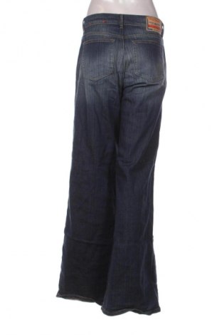 Dámské džíny  Diesel, Velikost M, Barva Modrá, Cena  3 199,00 Kč