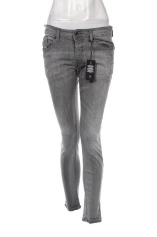 Дамски дънки Diesel, Размер L, Цвят Сив, Цена 132,00 €
