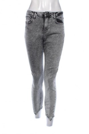 Γυναικείο Τζίν Karol, Μέγεθος S, Χρώμα Γκρί, Τιμή 15,00 €