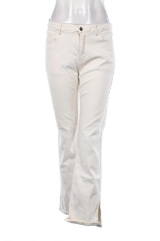 Γυναικείο Τζίν M.Sara, Μέγεθος L, Χρώμα Εκρού, Τιμή 16,99 €