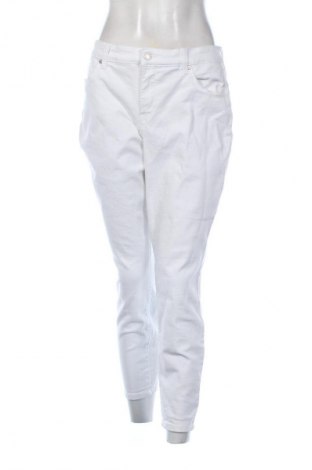 Дамски дънки New Directions, Размер XL, Цвят Бял, Цена 15,00 €