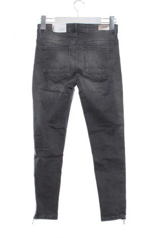 Damskie jeansy ONLY, Rozmiar XS, Kolor Szary, Cena 166,99 zł