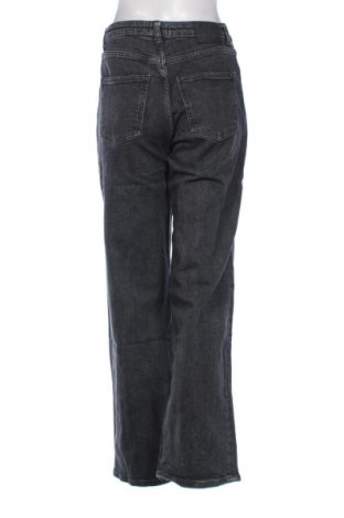 Damskie jeansy ONLY, Rozmiar S, Kolor Szary, Cena 166,99 zł