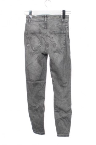 Дамски дънки ONLY, Размер XS, Цвят Сив, Цена 17,00 €
