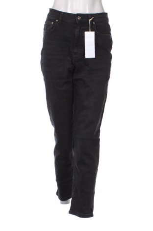 Női farmernadrág Perfect Jeans By Gina Tricot, Méret M, Szín Fekete, Ár 19 749 Ft