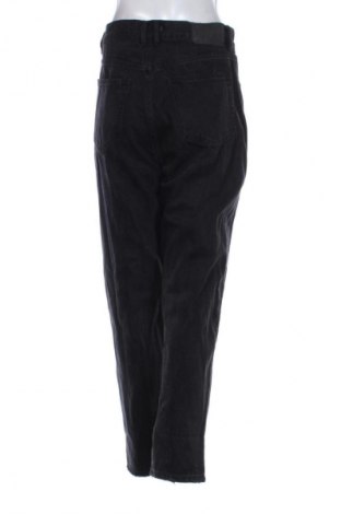 Dámské džíny  Pull&Bear, Velikost L, Barva Černá, Cena  299,00 Kč