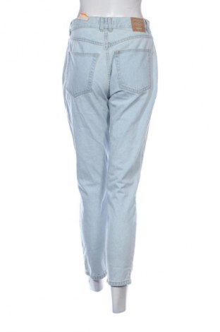 Γυναικείο Τζίν Pull&Bear, Μέγεθος M, Χρώμα Μπλέ, Τιμή 20,99 €