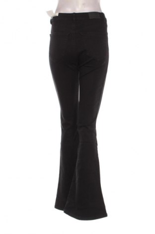 Дамски дънки Pull&Bear, Размер M, Цвят Черен, Цена 24,03 €