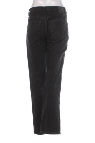 Дамски дънки Pull&Bear, Размер M, Цвят Черен, Цена 7,66 €
