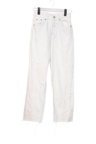 Dámské džíny  Pull&Bear, Velikost XXS, Barva Bílá, Cena  425,00 Kč