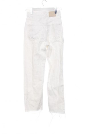 Dámské džíny  Pull&Bear, Velikost XXS, Barva Bílá, Cena  425,00 Kč