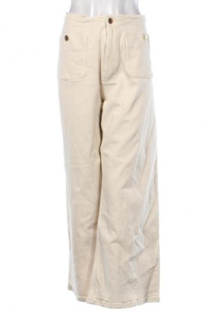 Дамски дънки Reserved, Размер XL, Цвят Бежов, Цена 22,11 €