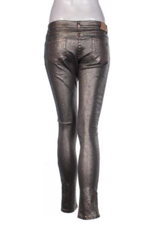 Γυναικείο Τζίν Silvian Heach, Μέγεθος M, Χρώμα Χρυσαφί, Τιμή 12,99 €