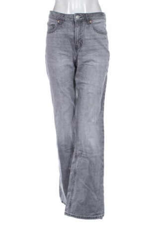 Dámské džíny  Stradivarius, Velikost S, Barva Šedá, Cena  559,00 Kč