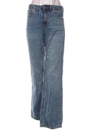 Damskie jeansy Stradivarius, Rozmiar M, Kolor Kolorowy, Cena 78,99 zł