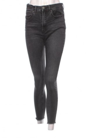 Damen Jeans Stradivarius, Größe M, Farbe Schwarz, Preis 19,99 €