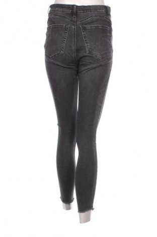 Damen Jeans Stradivarius, Größe M, Farbe Schwarz, Preis 19,99 €