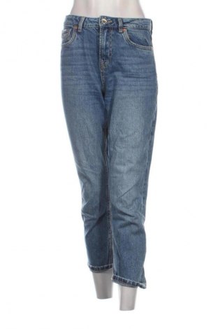 Damskie jeansy Stradivarius, Rozmiar M, Kolor Niebieski, Cena 80,38 zł