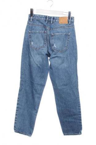 Γυναικείο Τζίν Stradivarius, Μέγεθος XS, Χρώμα Μπλέ, Τιμή 15,00 €