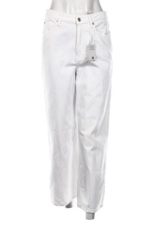 Dámske džínsy  Tommy Hilfiger, Veľkosť M, Farba Biela, Cena  123,95 €
