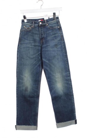 Дамски дънки Tommy Jeans, Размер XXS, Цвят Син, Цена 112,48 €