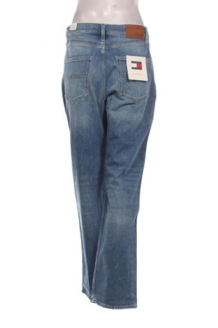 Дамски дънки Tommy Jeans, Размер M, Цвят Син, Цена 86,91 €