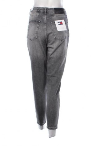 Дамски дънки Tommy Jeans, Размер S, Цвят Черен, Цена 86,91 €