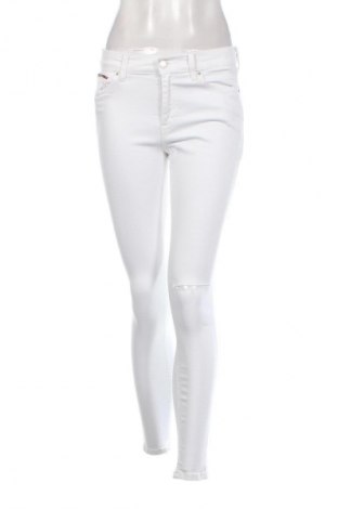 Blugi de femei Tommy Jeans, Mărime M, Culoare Alb, Preț 579,99 Lei, #135746780
