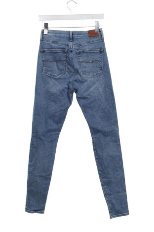 Damskie jeansy Tommy Jeans, Rozmiar XS, Kolor Niebieski, Cena 452,99 zł