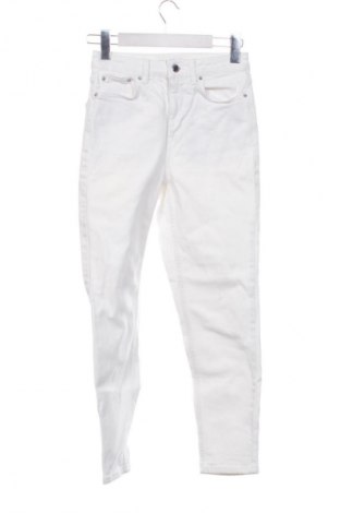 Дамски дънки Topshop, Размер XS, Цвят Бял, Цена 20,96 €