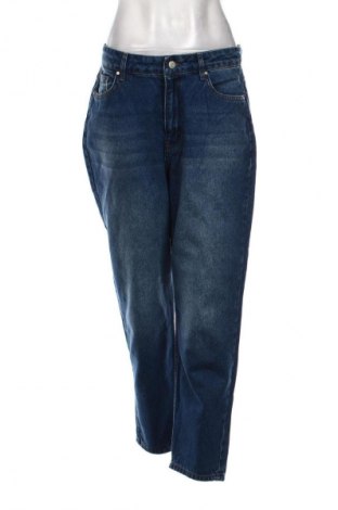 Дамски дънки Trendyol, Размер L, Цвят Син, Цена 27,45 €