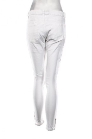 Дамски дънки True Spirit, Размер L, Цвят Бял, Цена 14,77 €