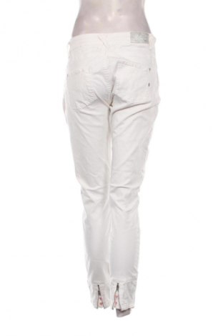 Γυναικείο Τζίν Unbranded, Μέγεθος XL, Χρώμα Λευκό, Τιμή 9,99 €