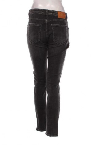 Дамски дънки Unbranded, Размер M, Цвят Сив, Цена 15,00 €