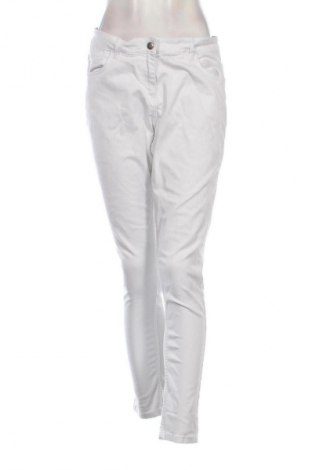 Γυναικείο Τζίν Unbranded, Μέγεθος L, Χρώμα Λευκό, Τιμή 15,00 €