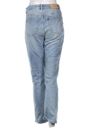 Γυναικείο Τζίν Vero Moda, Μέγεθος M, Χρώμα Μπλέ, Τιμή 7,99 €
