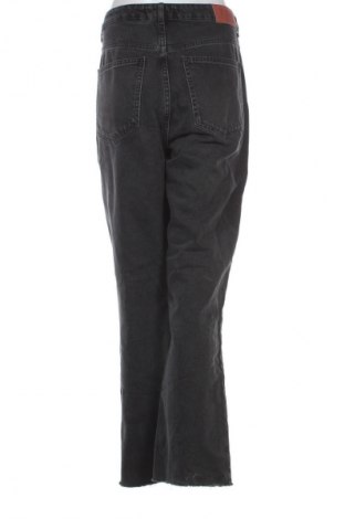 Дамски дънки Zara, Размер XL, Цвят Черен, Цена 14,31 €