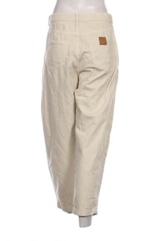 Дамски дънки Zara, Размер M, Цвят Бежов, Цена 14,00 €