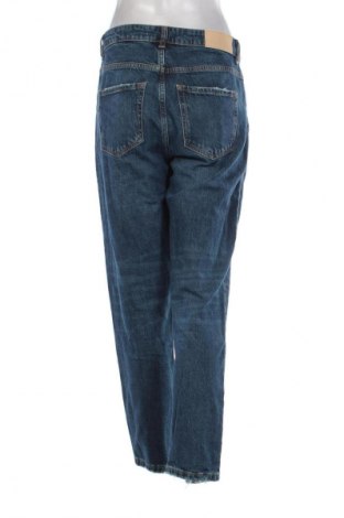 Дамски дънки Zara, Размер L, Цвят Син, Цена 37,40 €