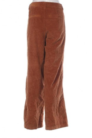 Дамски джинси S.Oliver, Размер M, Цвят Кафяв, Цена 7,66 €