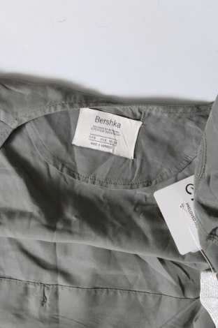 Dámska vesta  Bershka, Veľkosť S, Farba Zelená, Cena  10,95 €