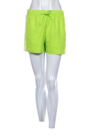 Дамски къс панталон Adidas, Размер M, Цвят Зелен, Цена 17,89 €