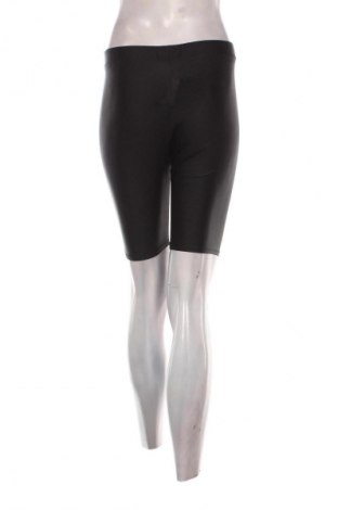 Női rövidnadrág Bershka, Méret S, Szín Fekete, Ár 4 949 Ft