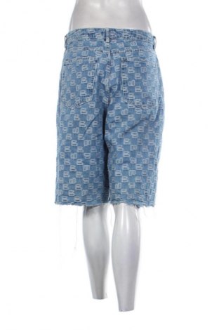 Dámské kraťasy  Bershka, Velikost L, Barva Vícebarevné, Cena  283,00 Kč