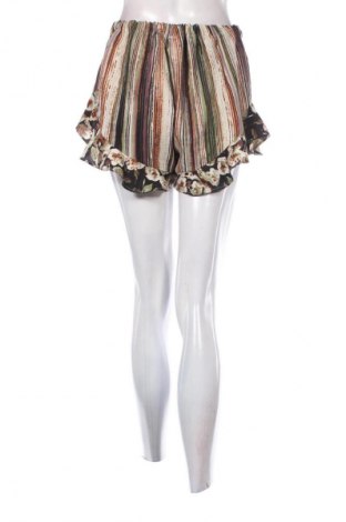 Дамски къс панталон Boohoo, Размер M, Цвят Многоцветен, Цена 10,00 €