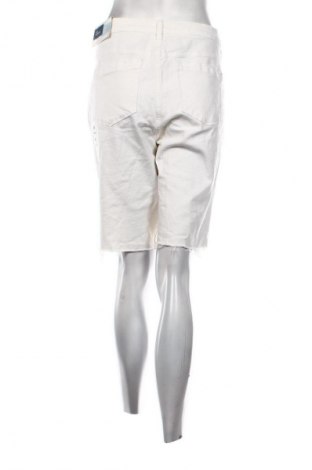 Dámské kraťasy  C&A, Velikost XXL, Barva Bílá, Cena  269,00 Kč