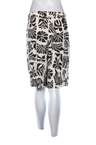 Dámské kraťasy  C&A, Velikost L, Barva Vícebarevné, Cena  269,00 Kč