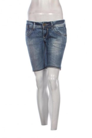 Dámské kraťasy  Cross, Velikost M, Barva Modrá, Cena  482,00 Kč