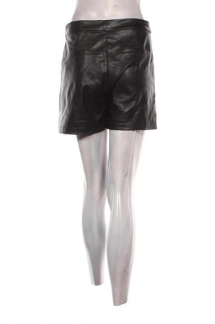 Pantaloni scurți de femei Edited, Mărime S, Culoare Negru, Preț 26,99 Lei